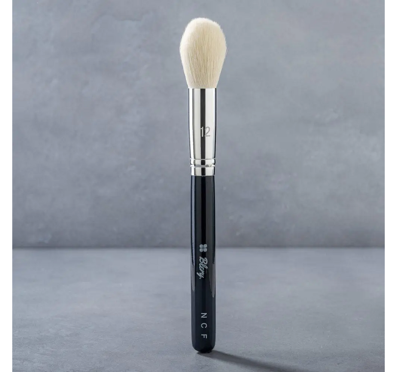  CLASSIC HIGHLIGHTING BRUSH No12. 