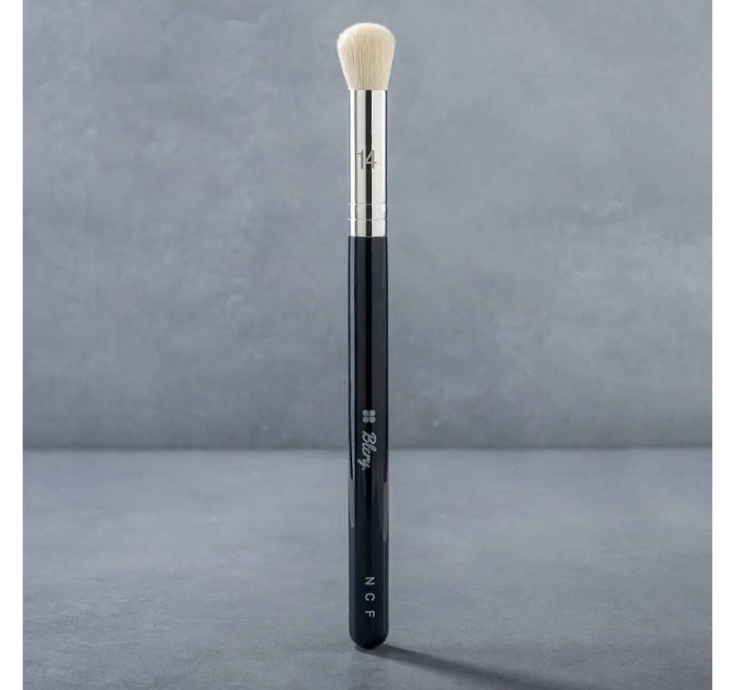 Flawless Concealer Brush No.14