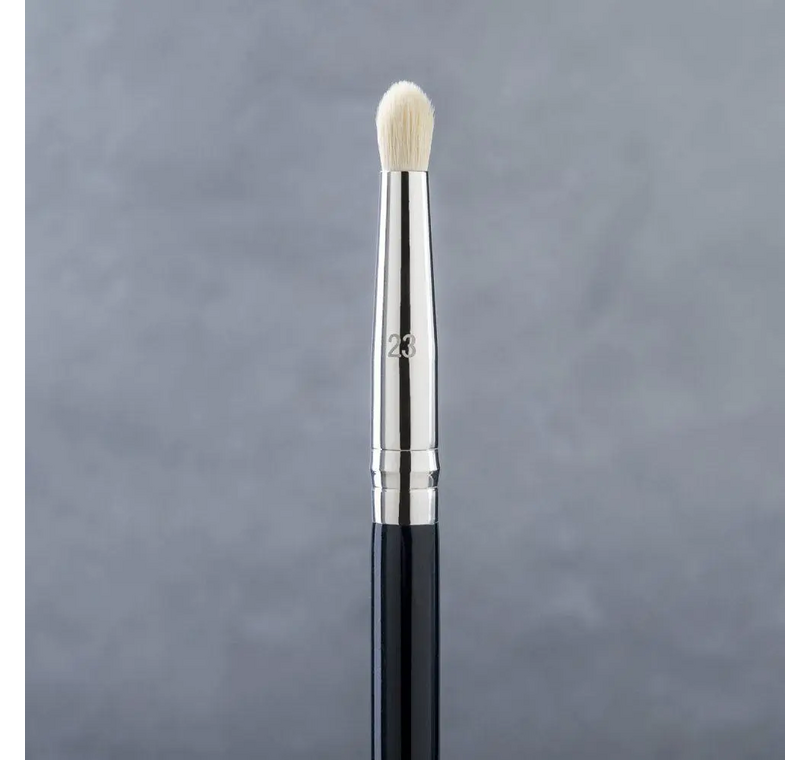 Petit Crease Brush No.23