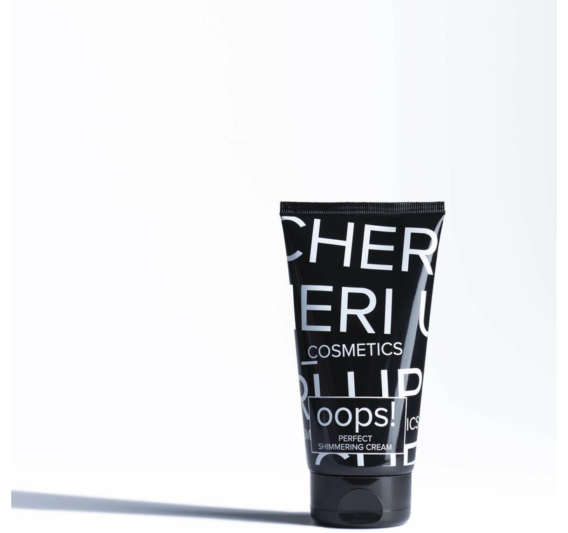 OOPS – PERFECT SHIMMERING CREAM